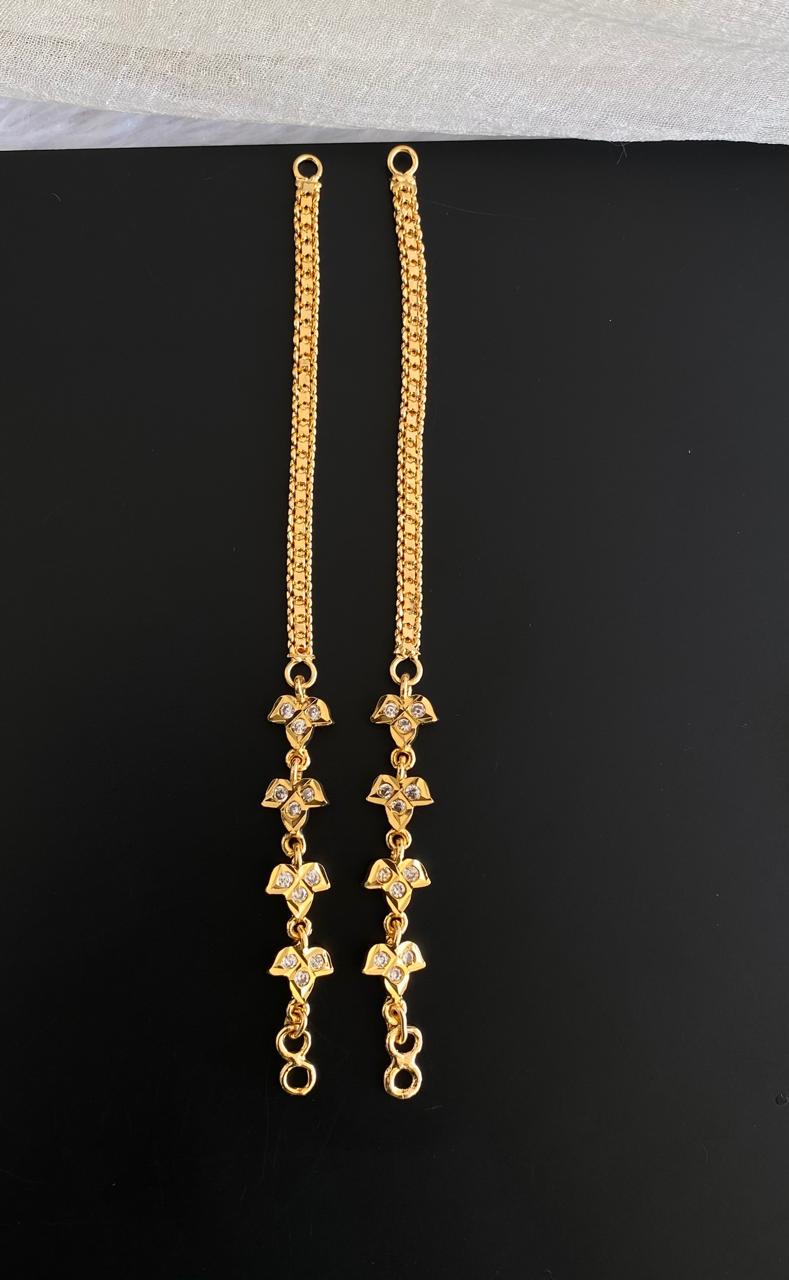 Gold tone AD white stone ear side chain dj-52716