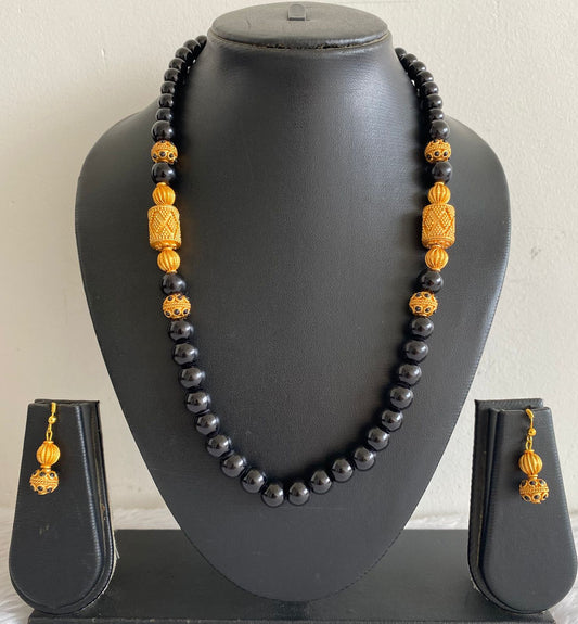Matte finish black beaded necklace set-dj07869