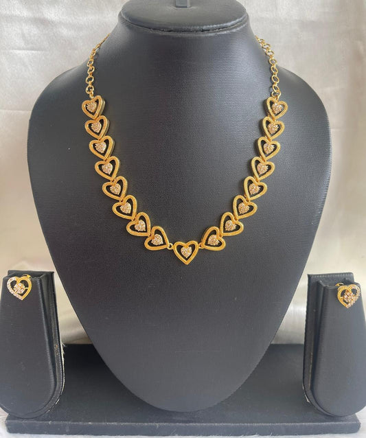 Gold tone white heart necklace set dj-43070