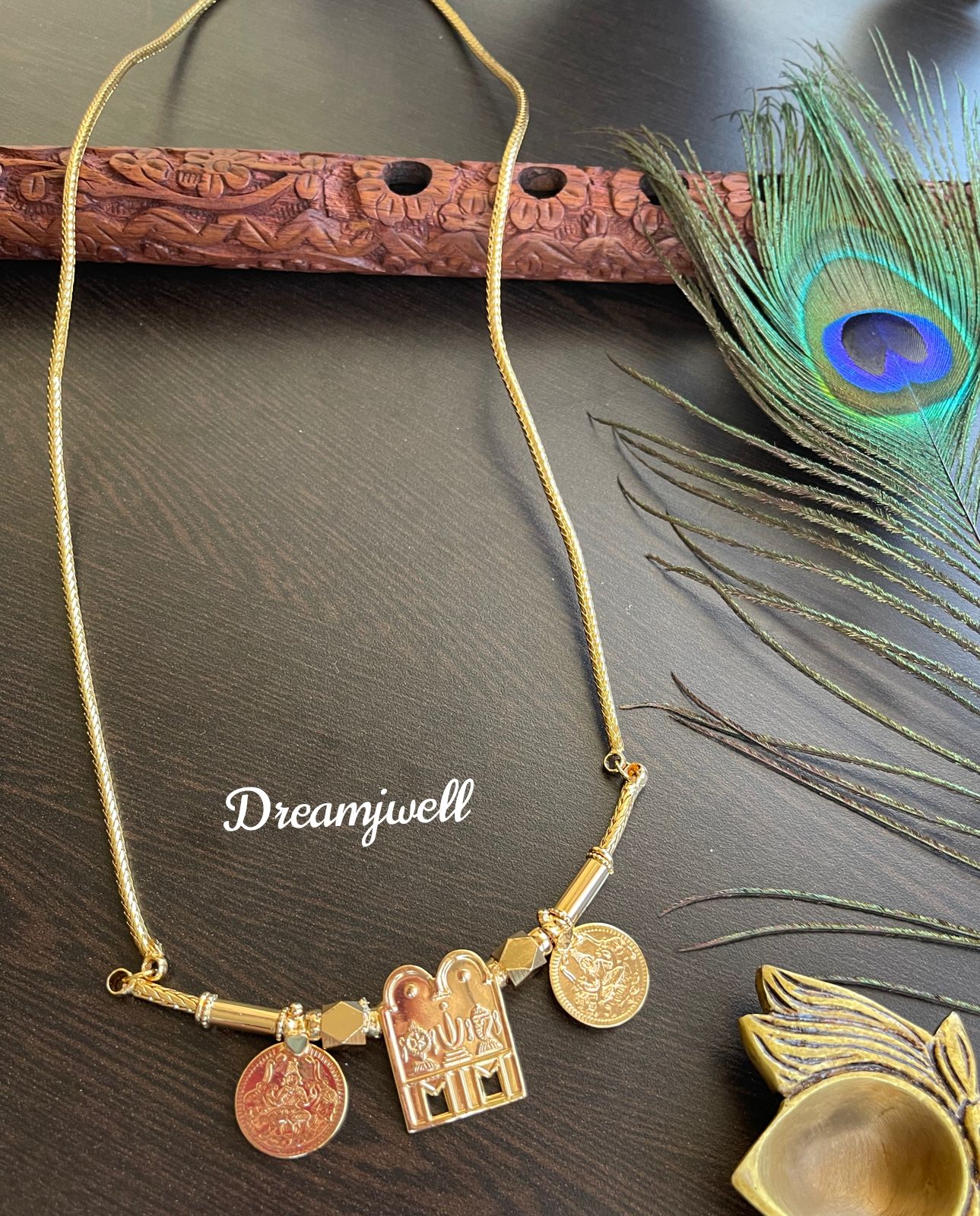 Gold tone Lakshmi coin Thirumal Nama-shanku-chakra mangalyam dj-35504