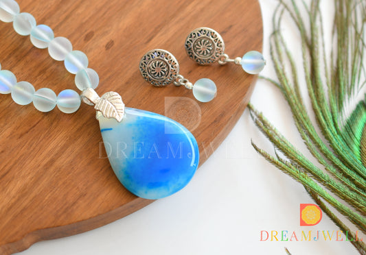 Silver tone sky blue mystic stone beads necklace set with sliced agate pendant dj-36367