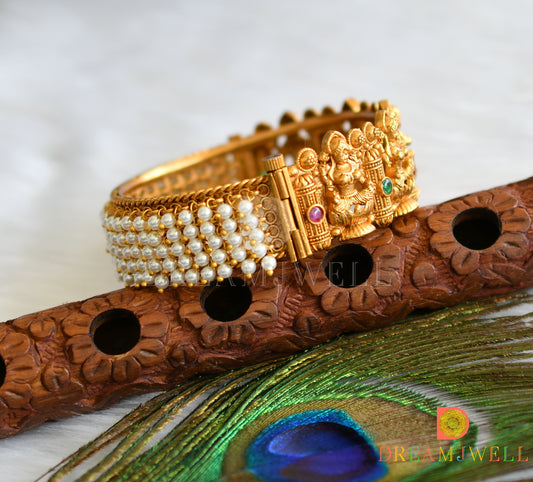 Matte finish kemp-green Lakshmi pearl kada/bangle(2.6) dj-37921