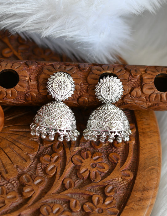 Silver tone flower jhumkka dj-02290