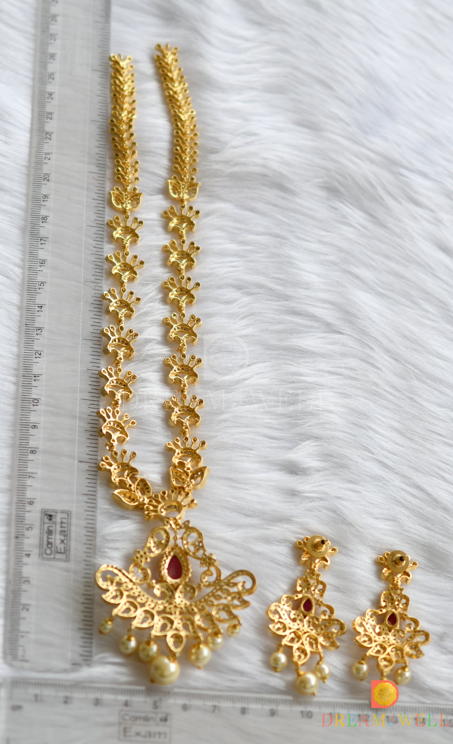 Gold tone semiprecious cz-ruby short haar set dj-03769