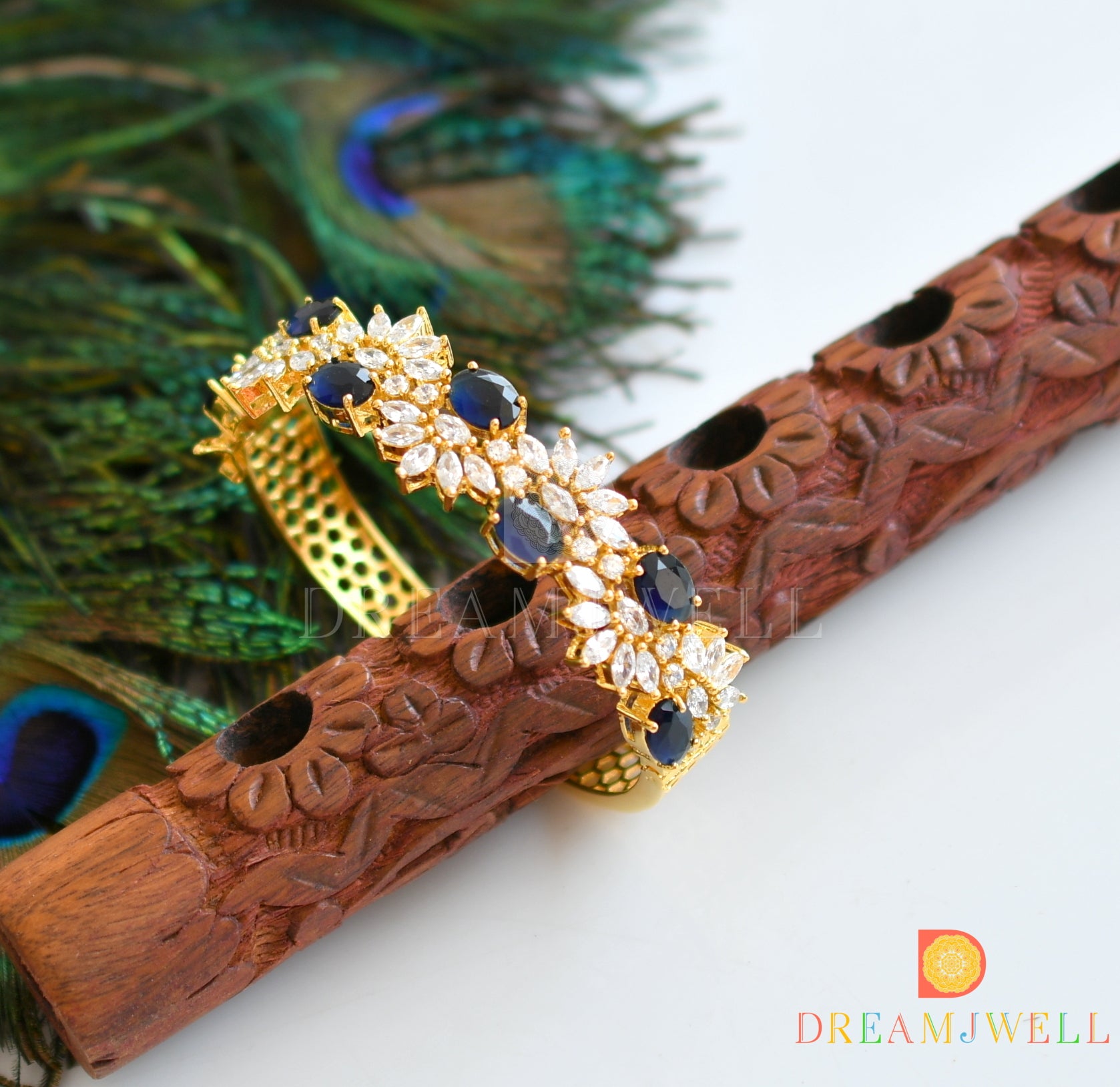 DREAMJWELL Beautiful Cz Blue Designer Bracelets DJ17862 – dreamjwell