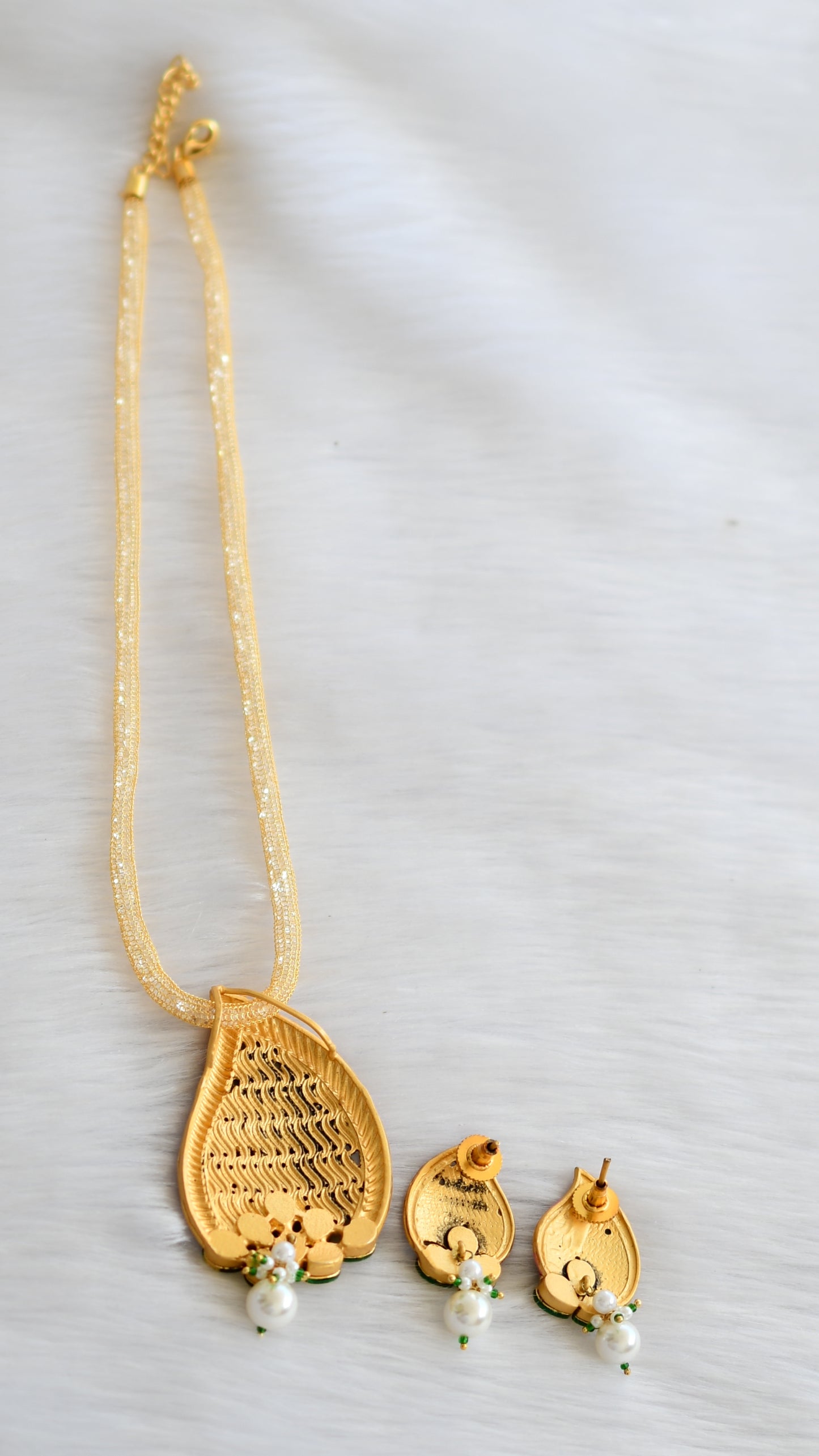 Matte finish meenakari pink-kundan party wear mango necklace set dj-02651