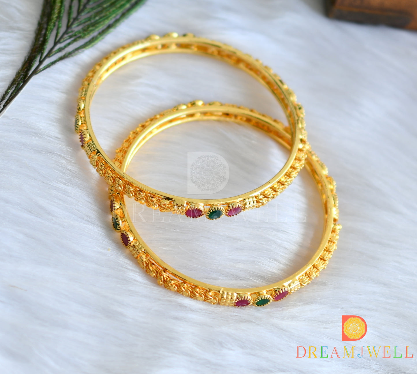 Gold tone Ruby-emerald Bangles(2.6)-dj14441