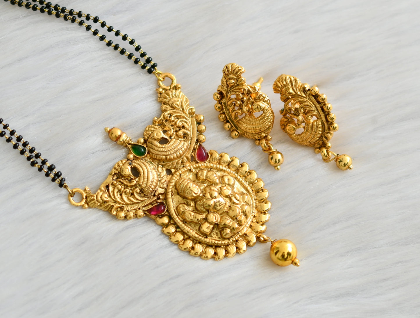 Antique gold tone Kemp-green Lakshmi Mangalsutra  dj-03165
