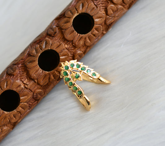 Gold tone green vanki finger ring dj-41638