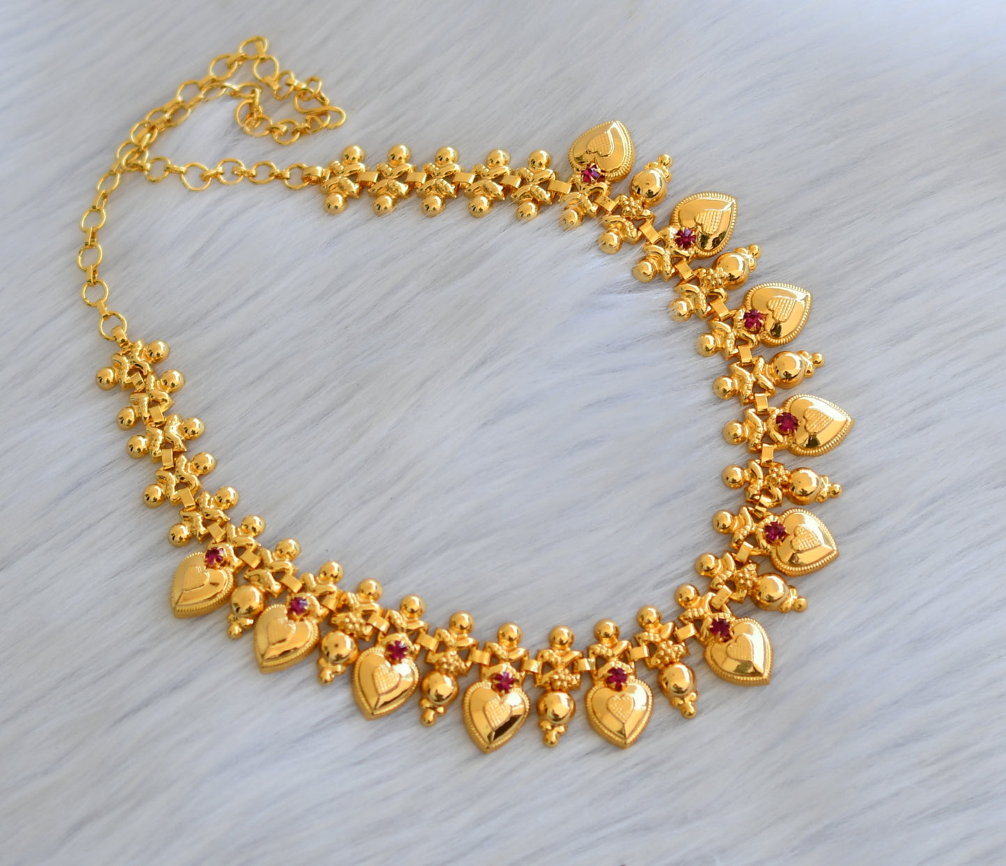 Gold tone pink stone heart Kerala style necklace dj-40287