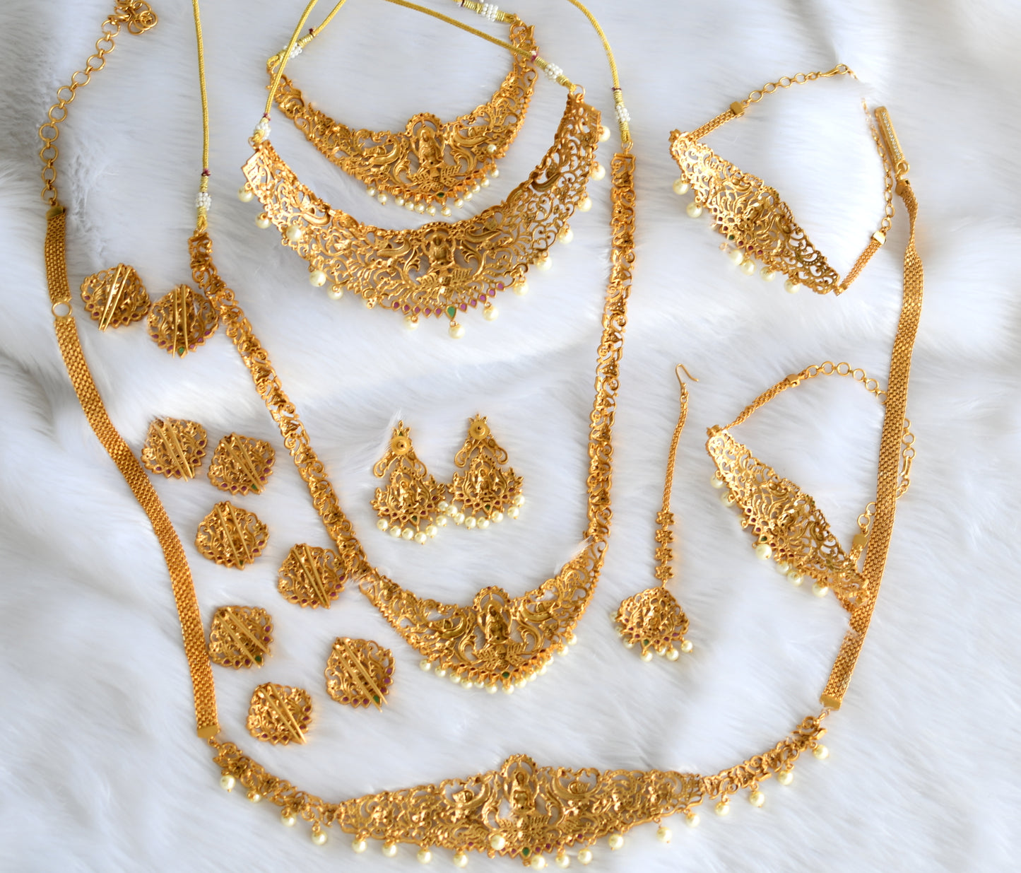 Matte finish cz ruby-green Lakshmi bridal set dj-33699