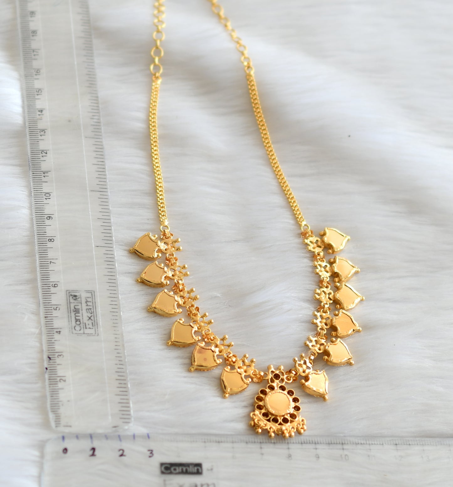 Gold tone pink-green palakka necklace dj-18933