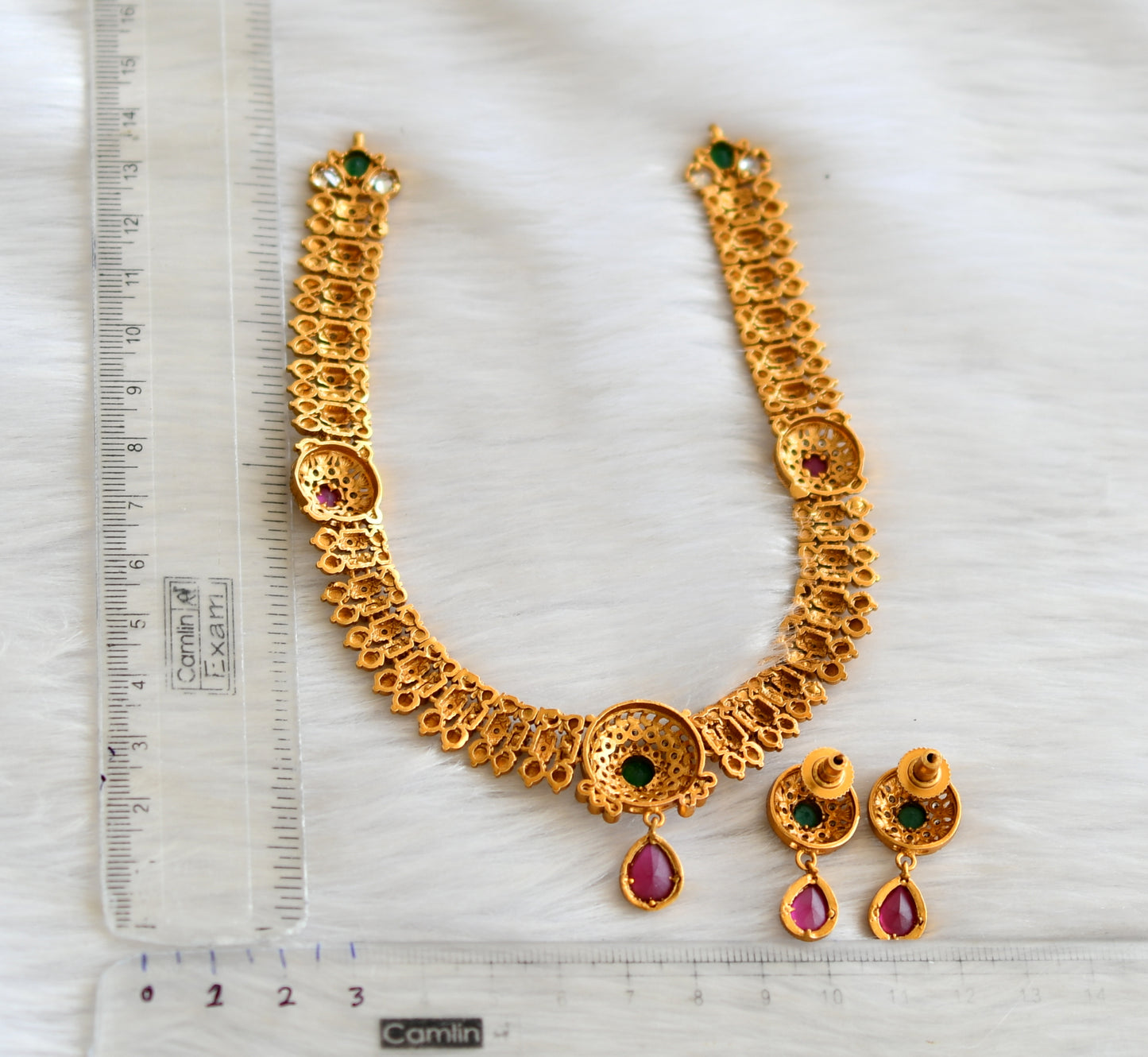 Matte finish cz ruby-green necklace set dj-28190