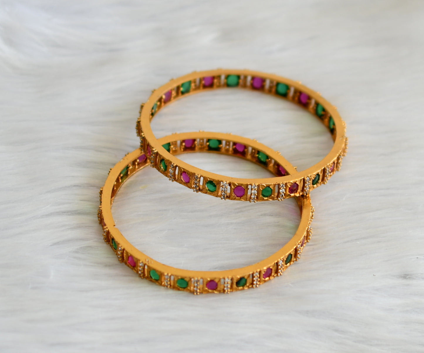 Matte finish cz kemp-green bangles(2.8) dj-33618
