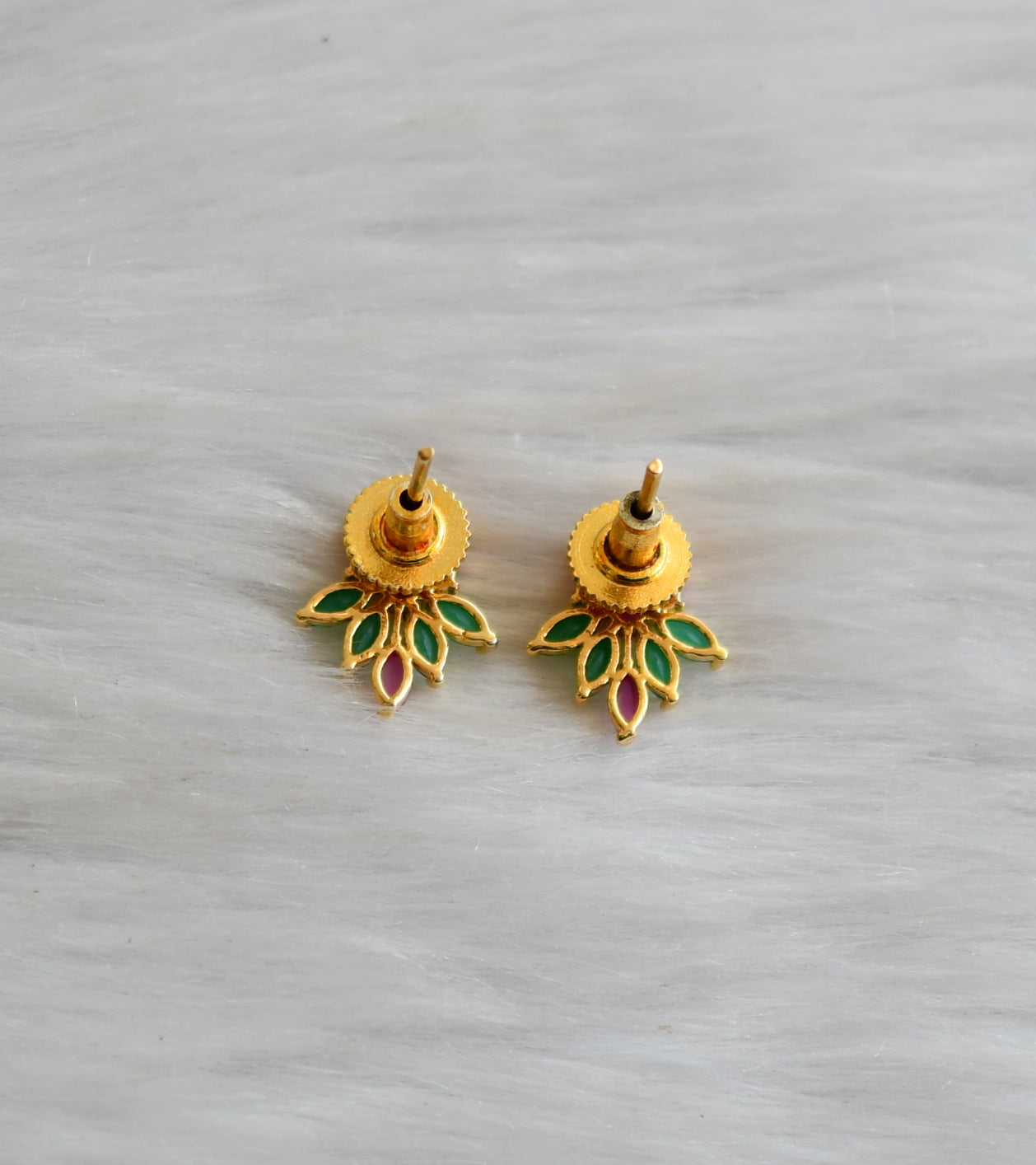 Gold tone ruby-green stone flower earrings dj-41736