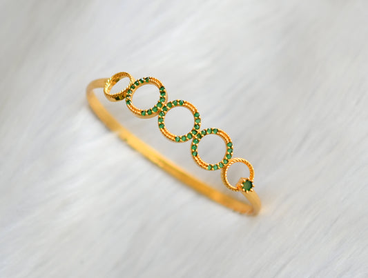 Gold tone green stone round bracelet dj-40433