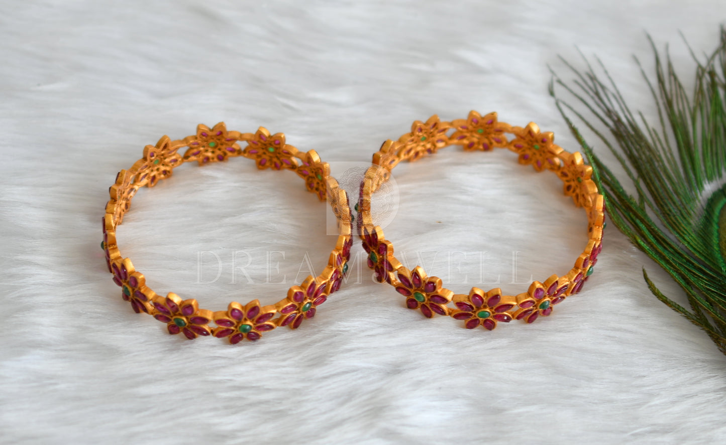 Matte finish kemp-green flower bangles (2.4) dj-27837