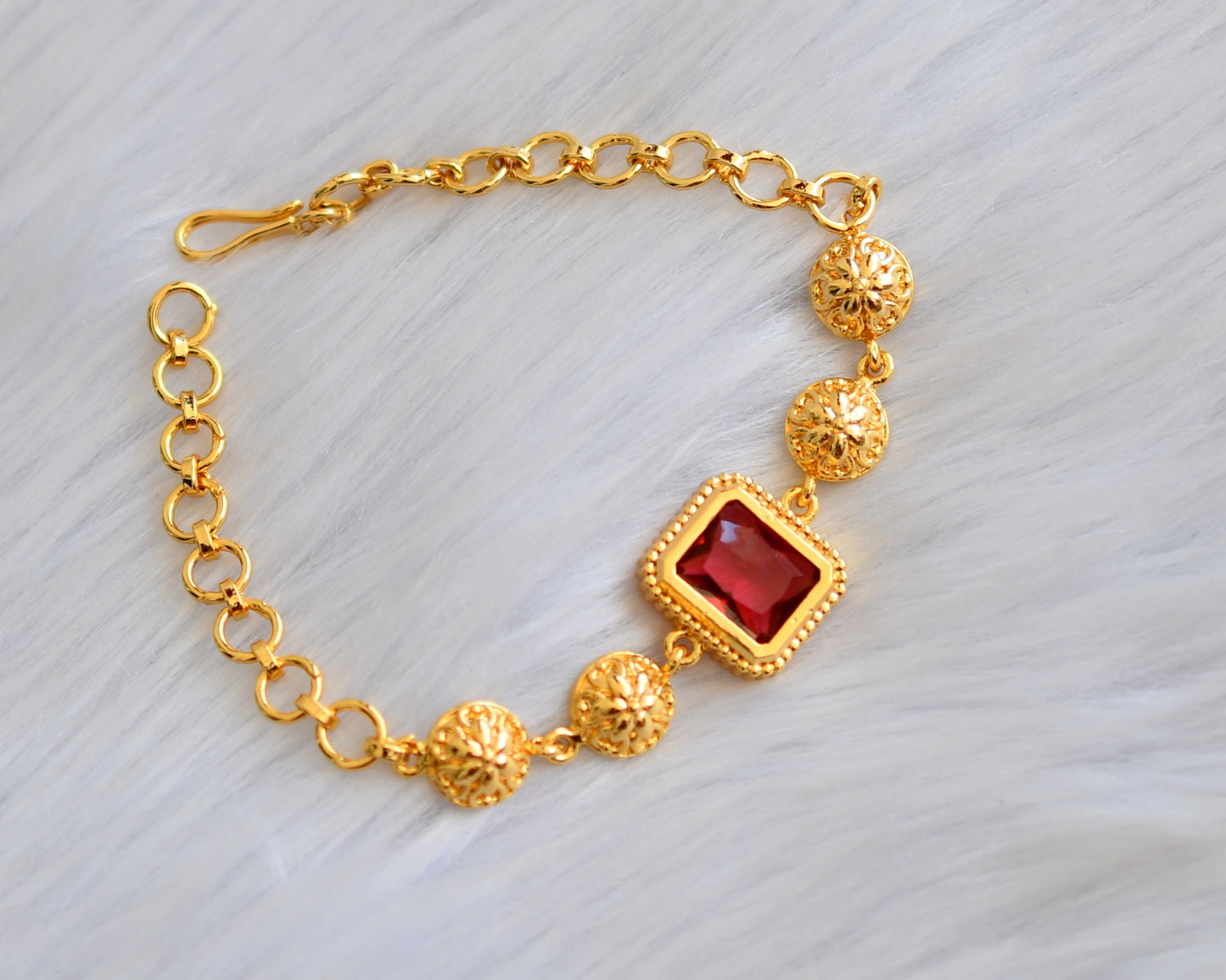 Gold tone magenta pink block stone bracelet dj-40508
