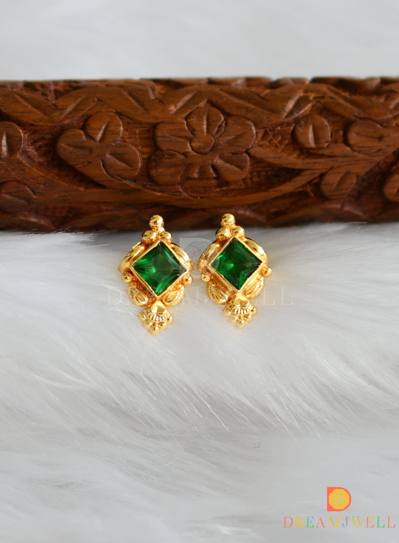 Gold tone bottle green stone stud/earrings dj-38231