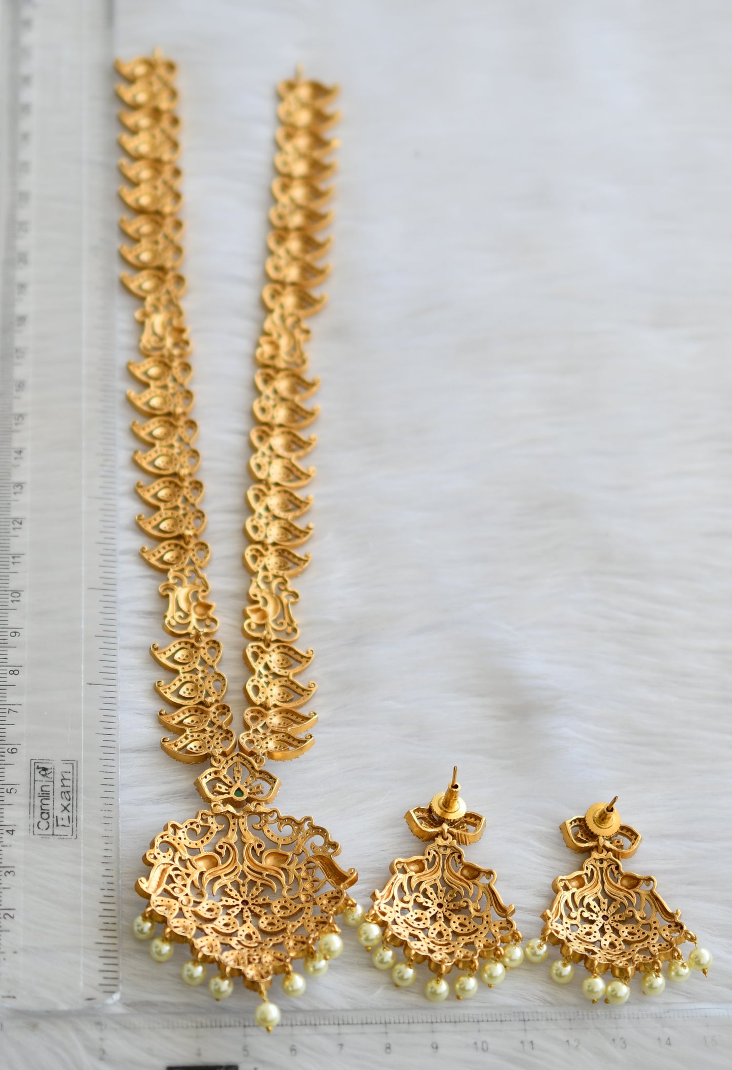 Matte finish cz ruby-green mango-peacock haar set dj-31484