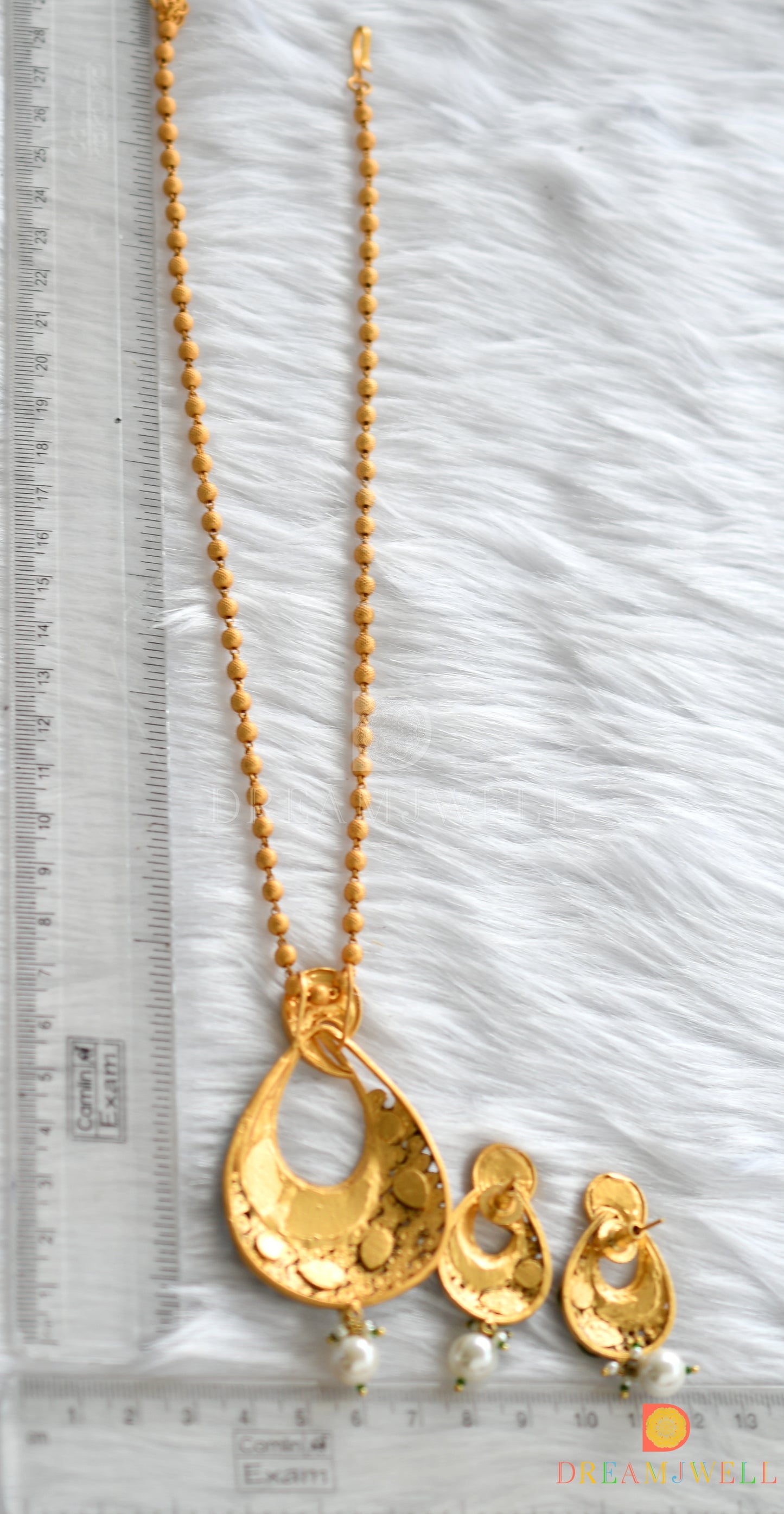 Matte finish kundan white-pink-blue-green hand painted pendant set dj-37468