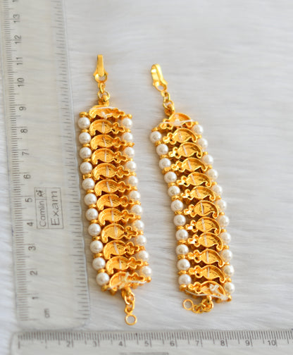Gold tone kemp pearl mango ear side chain dj-20815