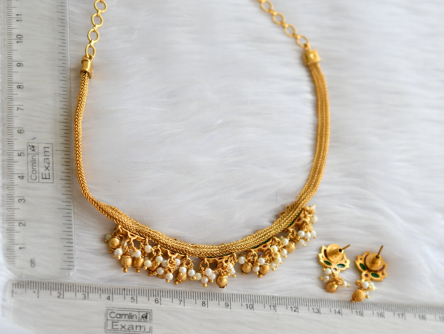 Matte finish kemp-green-white lotus pearl necklace set dj-39773