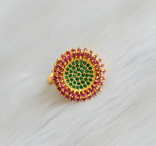 Gold tone cz green-ruby round finger ring dj-40570