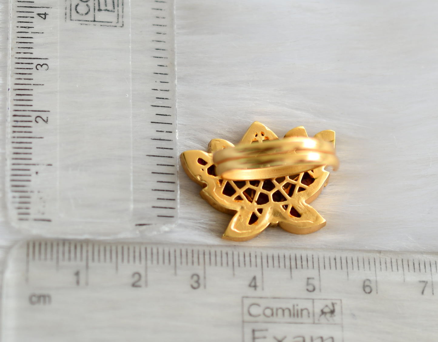 Matte finish real kemp Lotus finger ring dj-40552