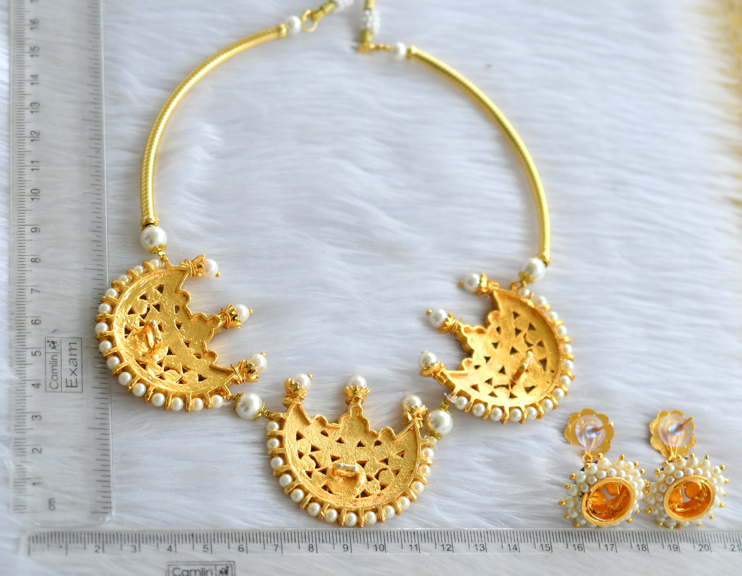 Gold tone kemp-green moon pearl Hasli necklace set dj-19268