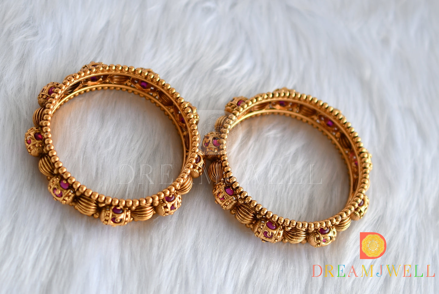 Matte finish real kemp set of 2 Bangles (2.4) dj-38315