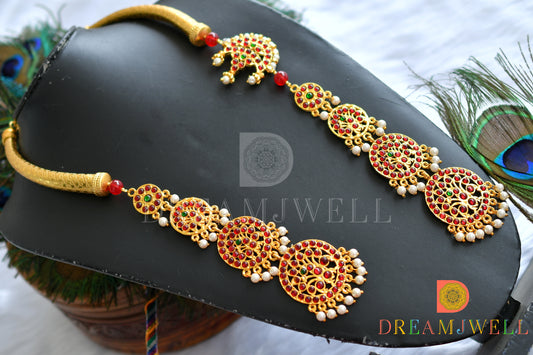 Gold tone Kemp-green moon necklace dj-37575