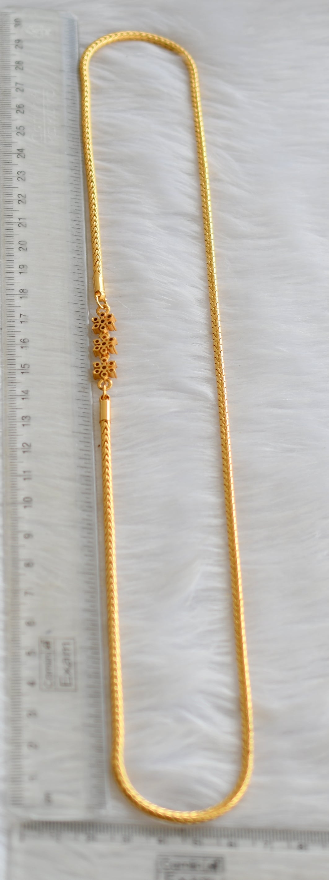 Gold tone white stone flower mugappu chain dj-39798