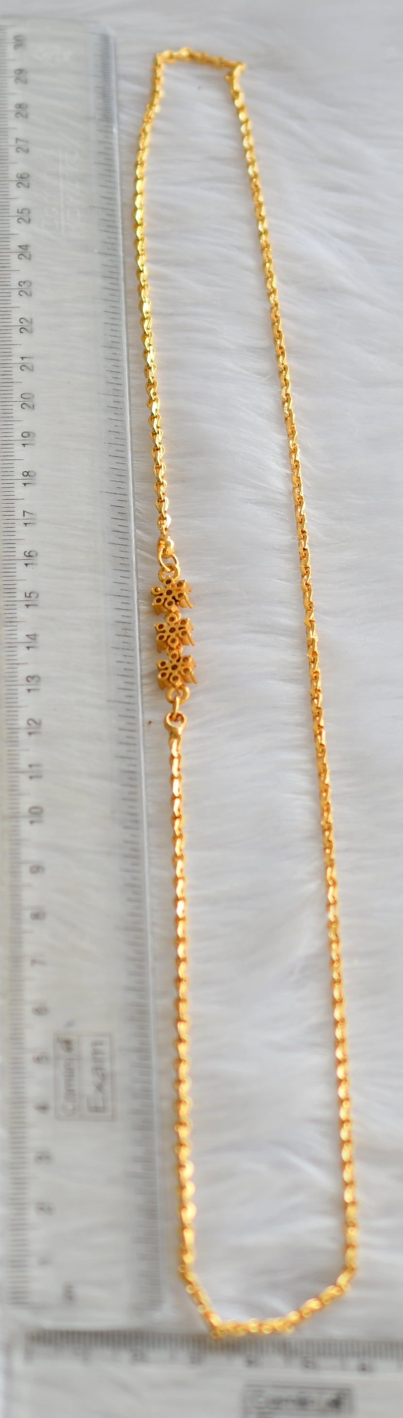 Gold tone white stone flower mugappu chain dj-39800