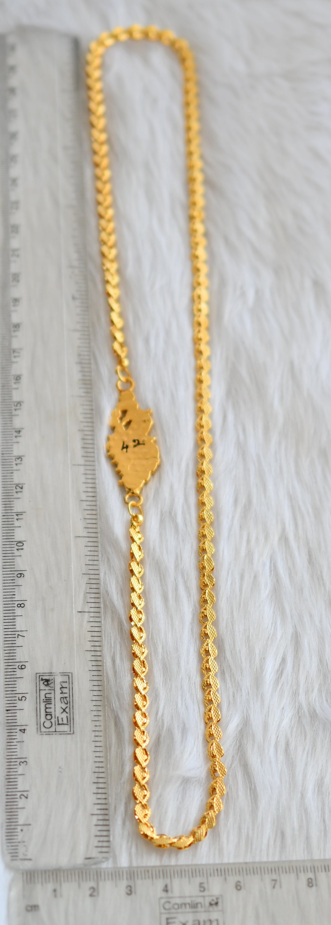 Gold tone ad white-ruby-green stone peacock mugappu chain dj-39197