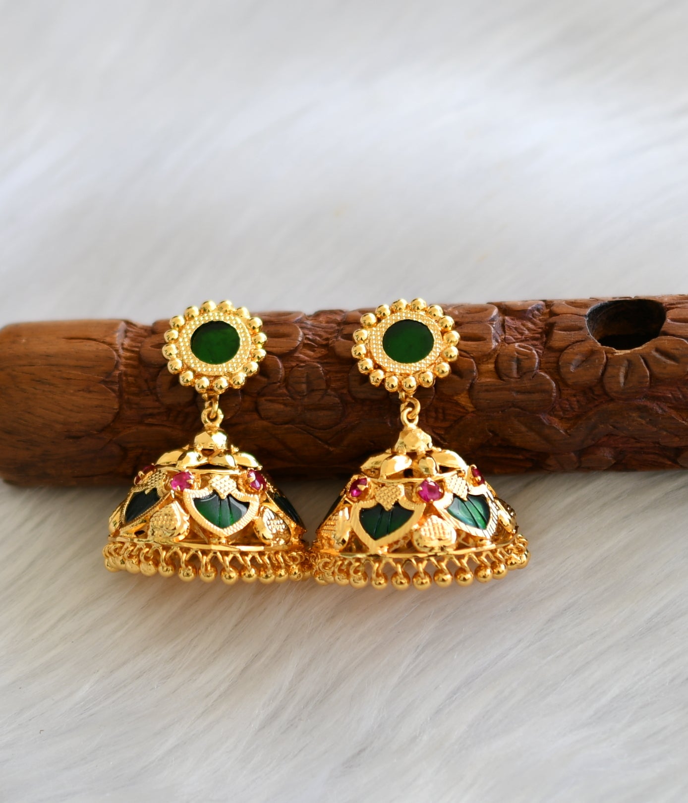 Gold tone pink-green palakka lotus-lakshmi coin Kerala style bridal set dj-39896