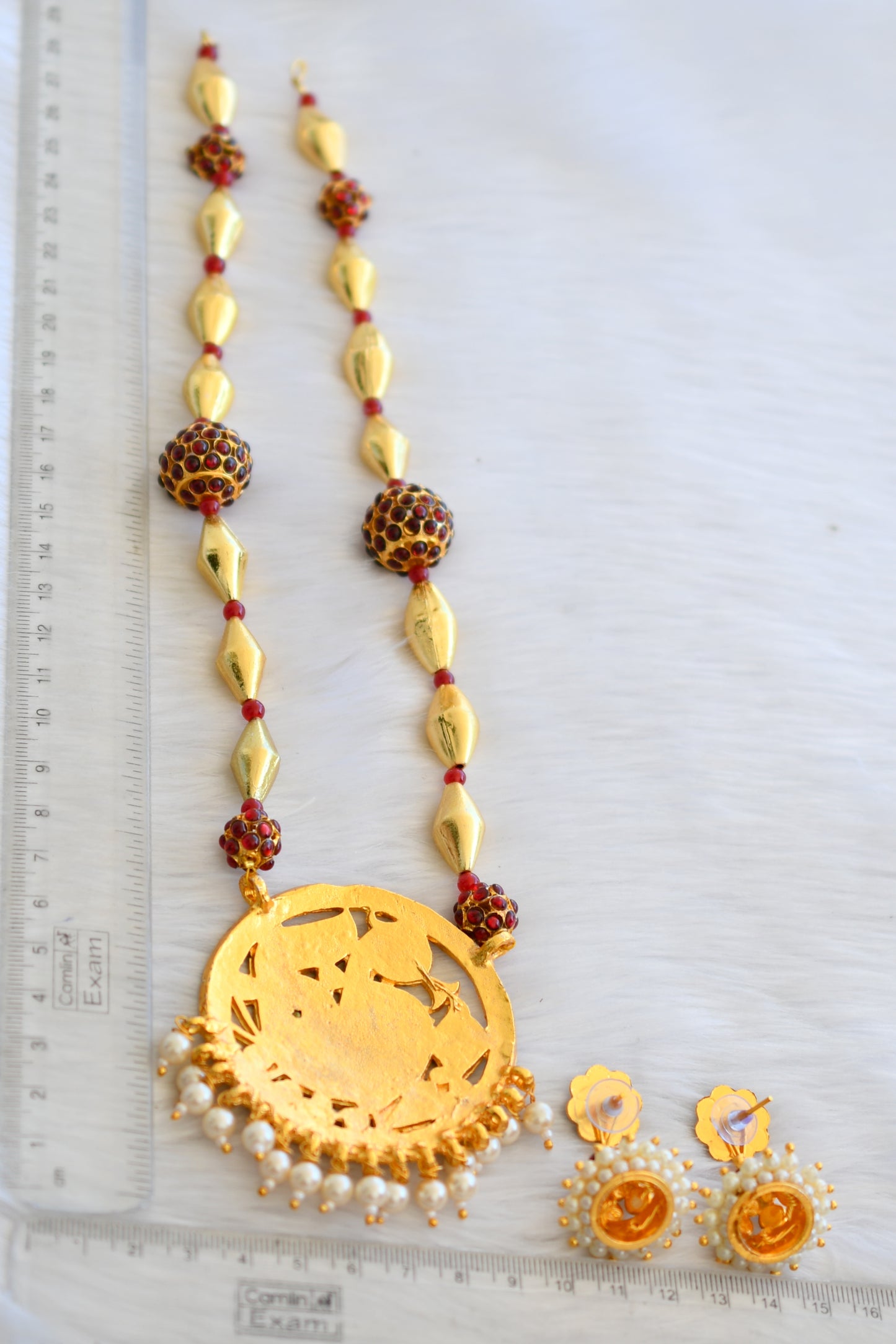 Gold tone kemp-green rudhra ball pearl swan necklace set dj-19353