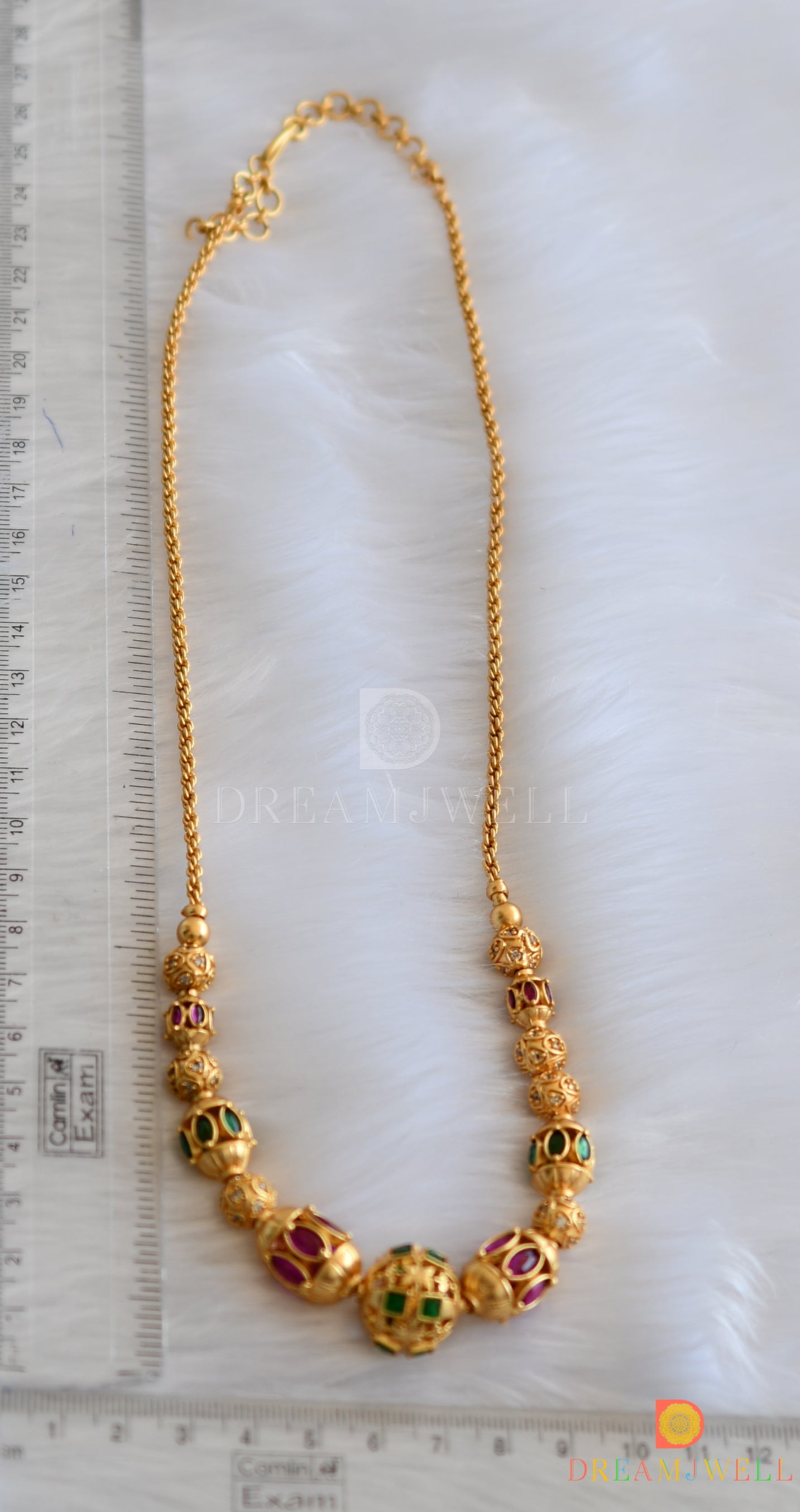 Matte finish kemp-green-white beaded chain/necklace dj-38426