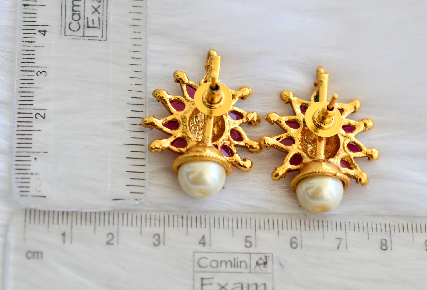 Antique kemp-green pearl lakshmi earrings dj-23735