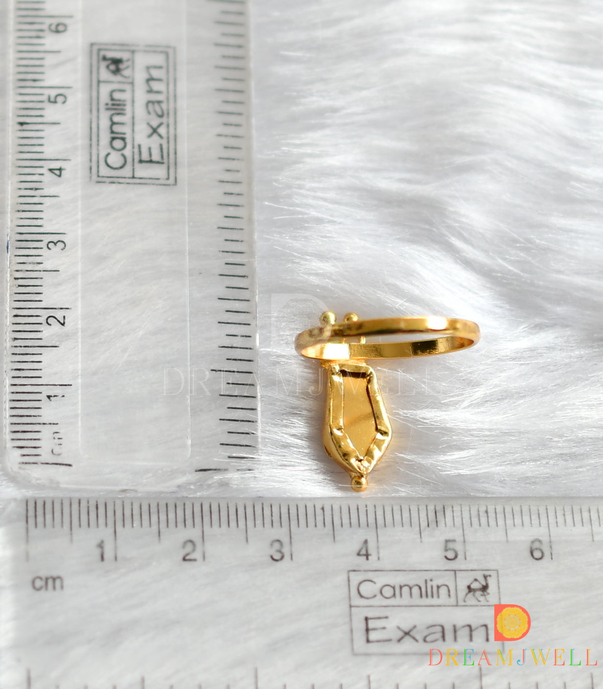 Gold tone red nagapadam Kerala style finger ring dj-37662