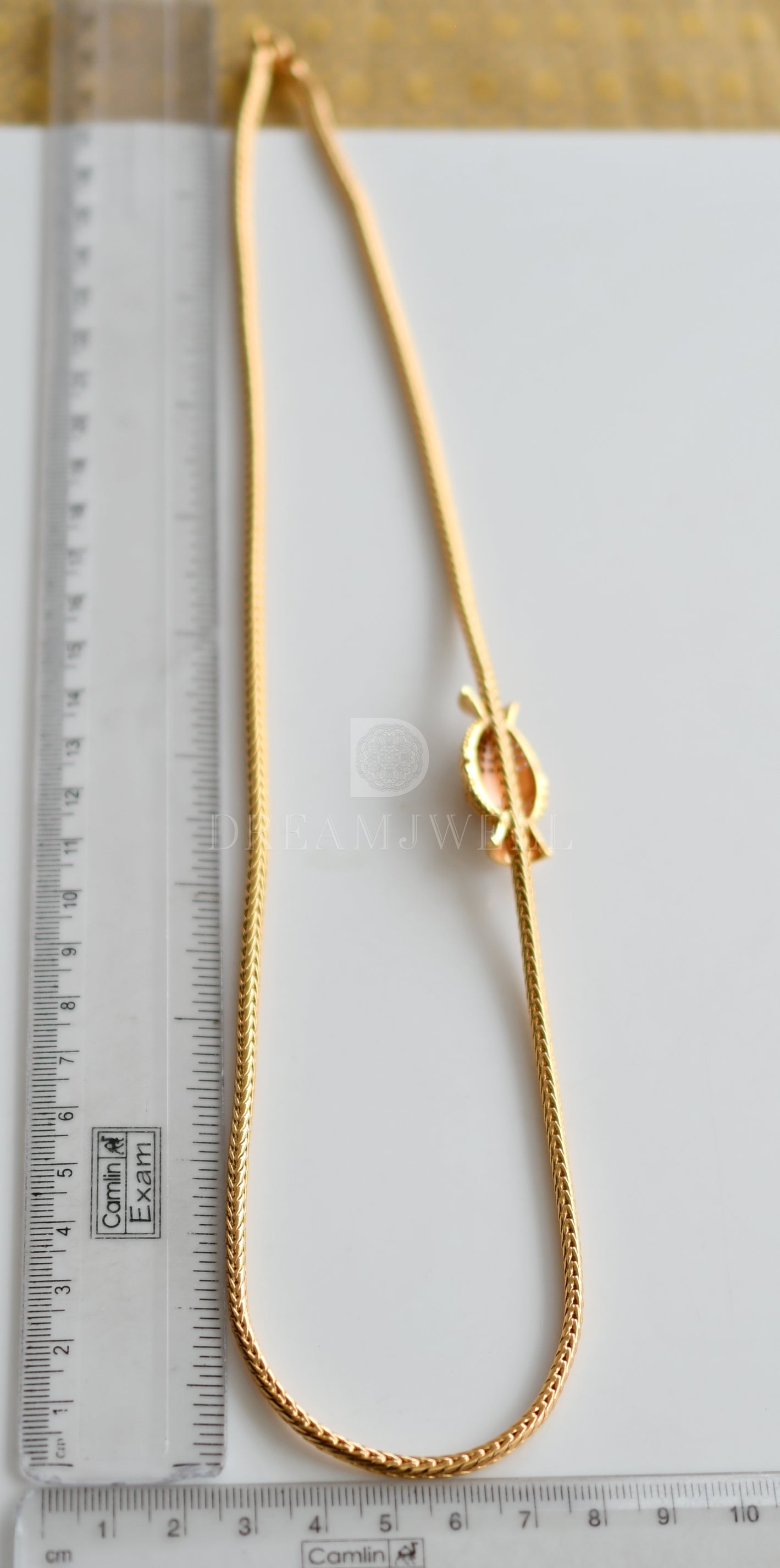 Gold tone white mugappu chain dj-25107