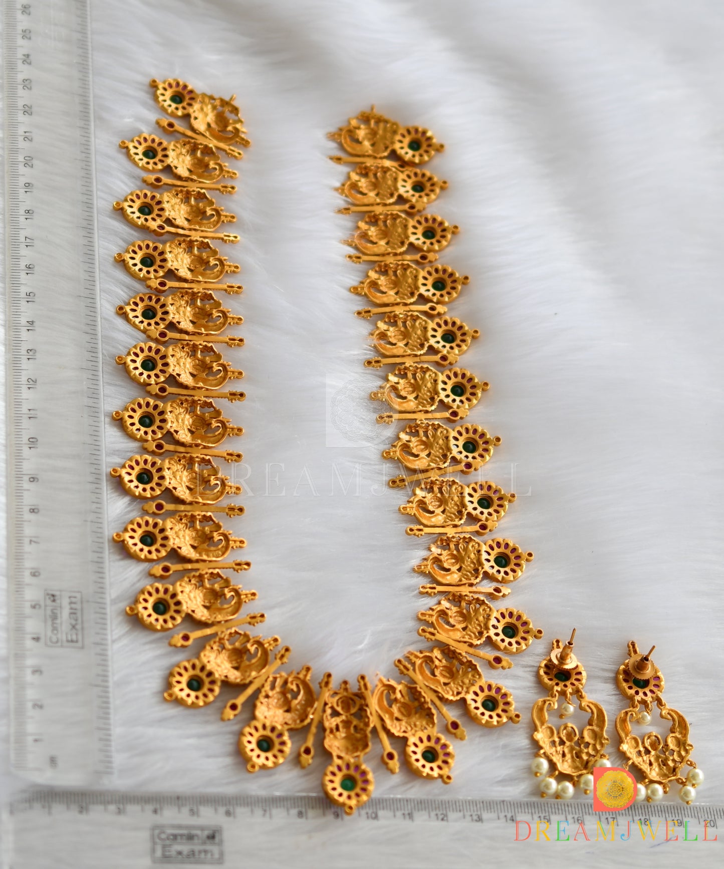 Matte finish kemp-green Lakshmi-peacock short haar set dj-22608