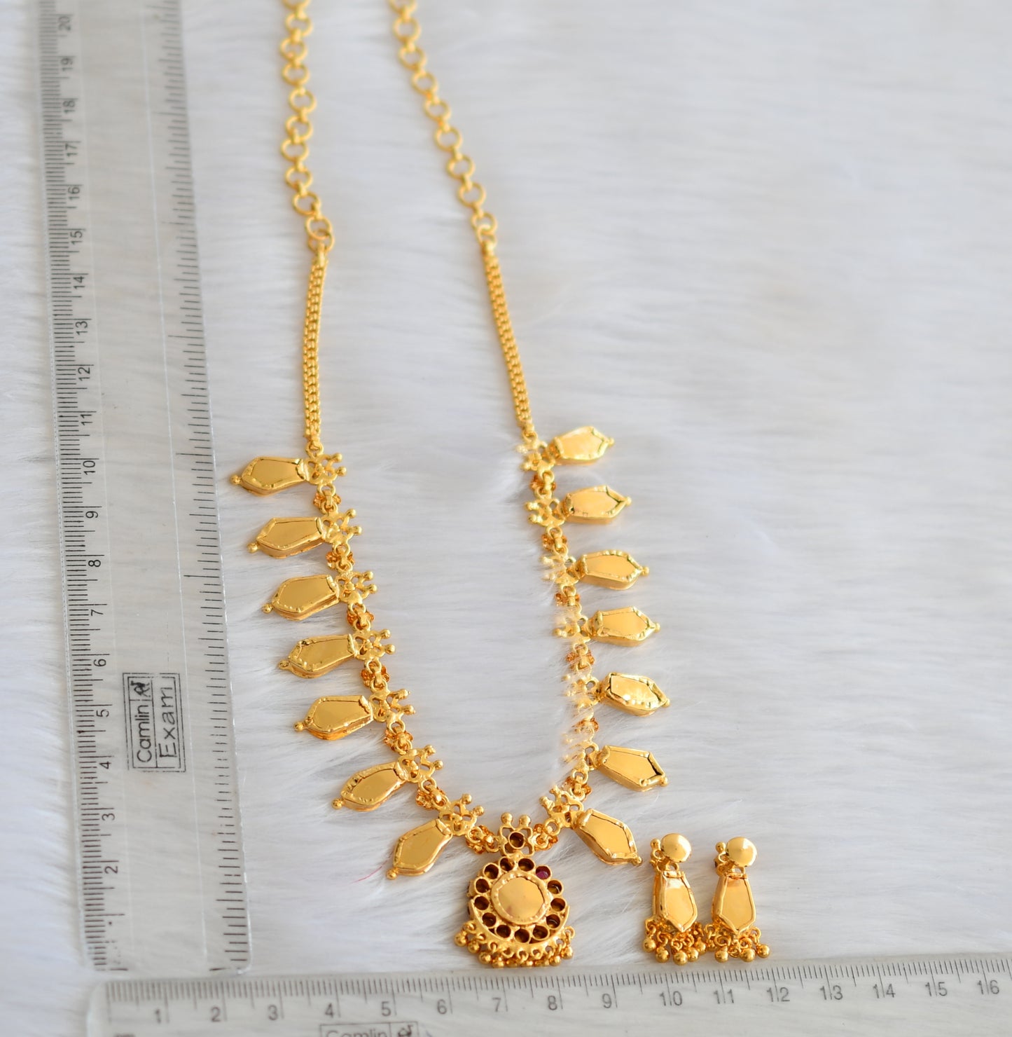 Gold tone pink-green nagapadam necklace set dj-33657