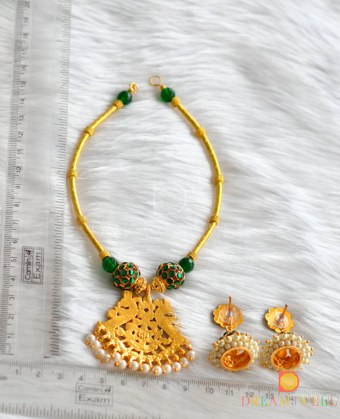 Gold tone green Rudhra ball kemp Hasli necklace set dj-18851