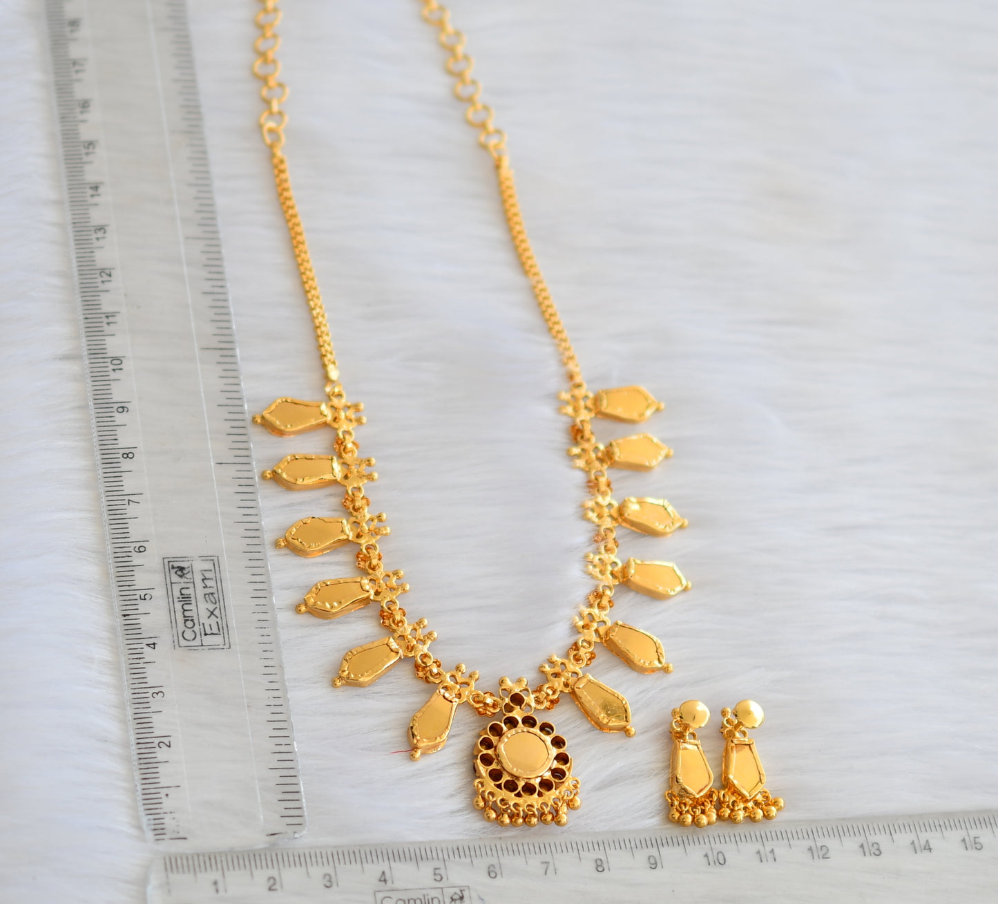 Gold tone pink-green nagapadam necklace set dj-33656