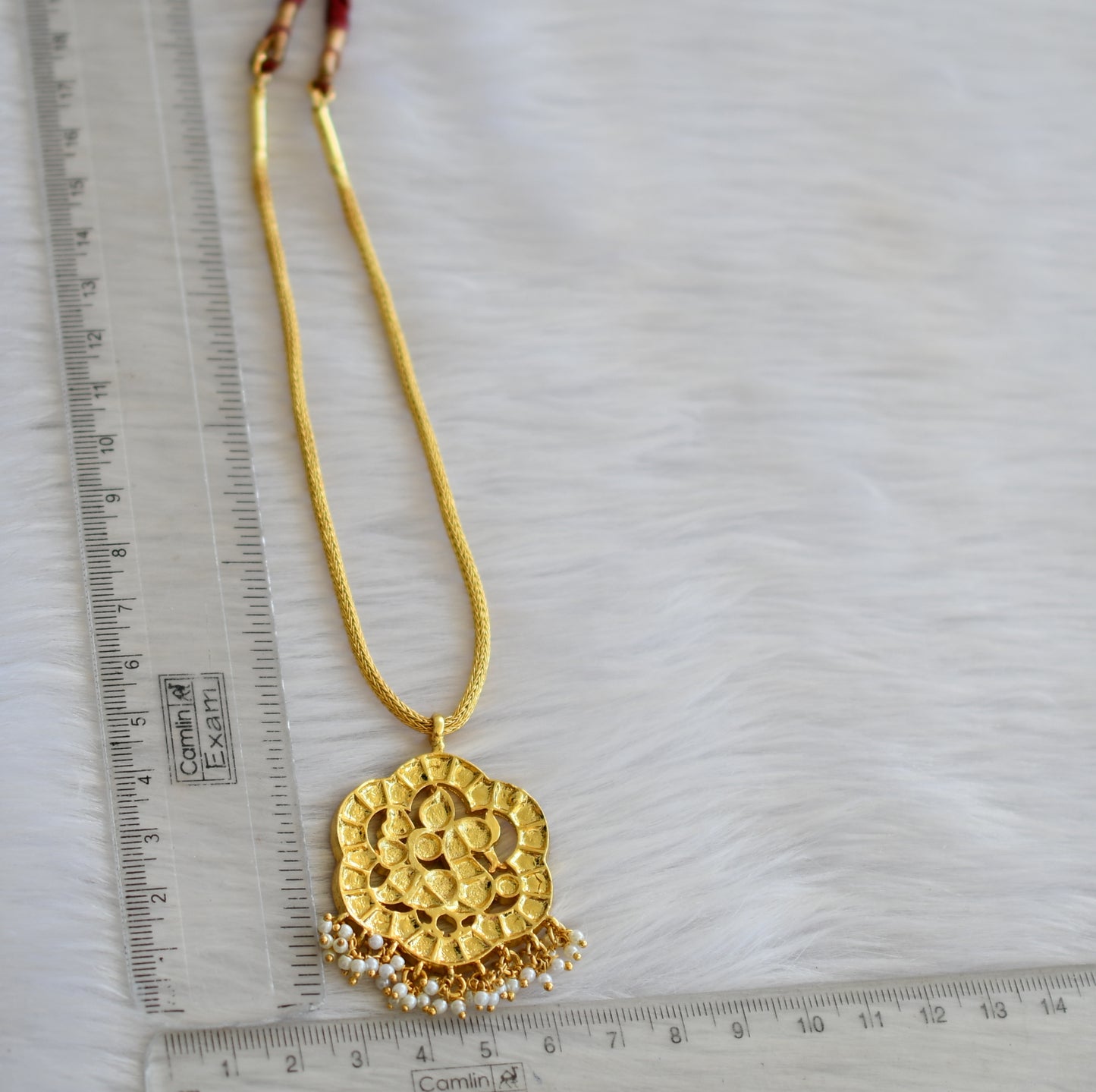 Gold tone real kemp-green peacock flower necklace dj-33502