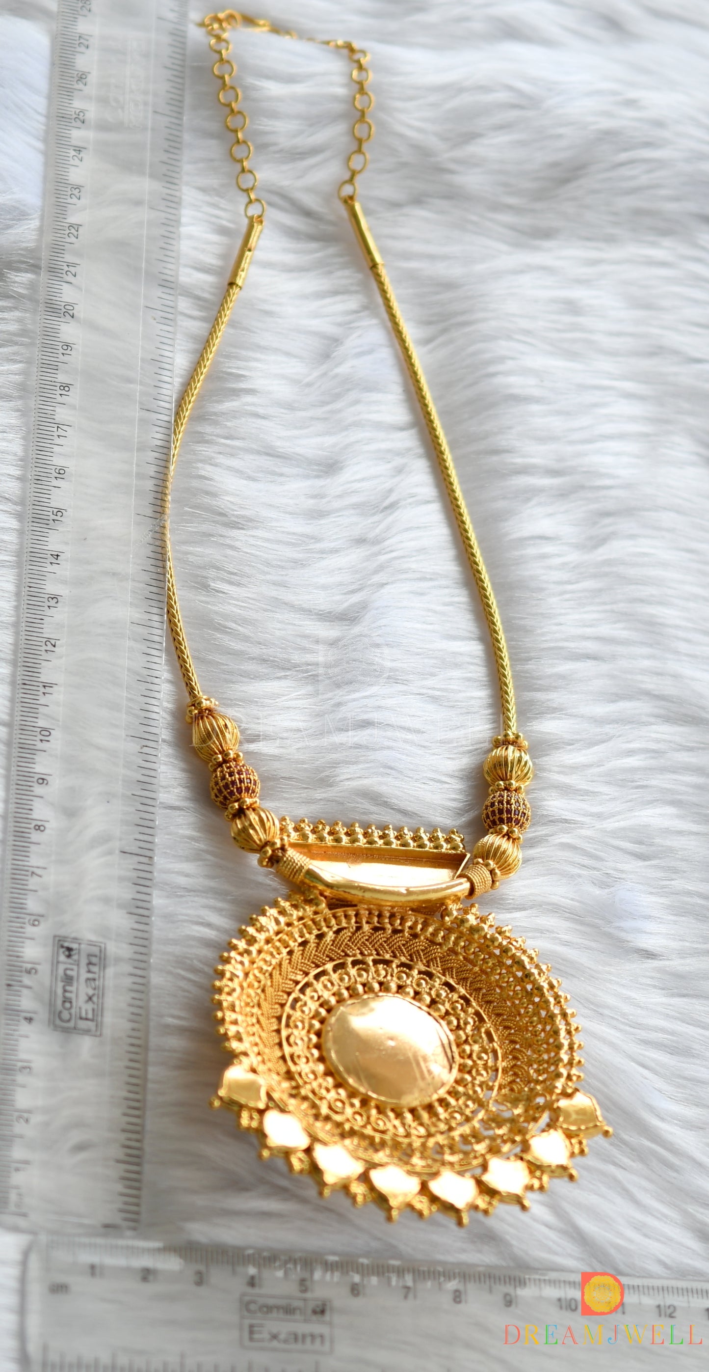 Gold tone pink stone Lakshmi pendant Kerala style green palakka necklace dj-37724