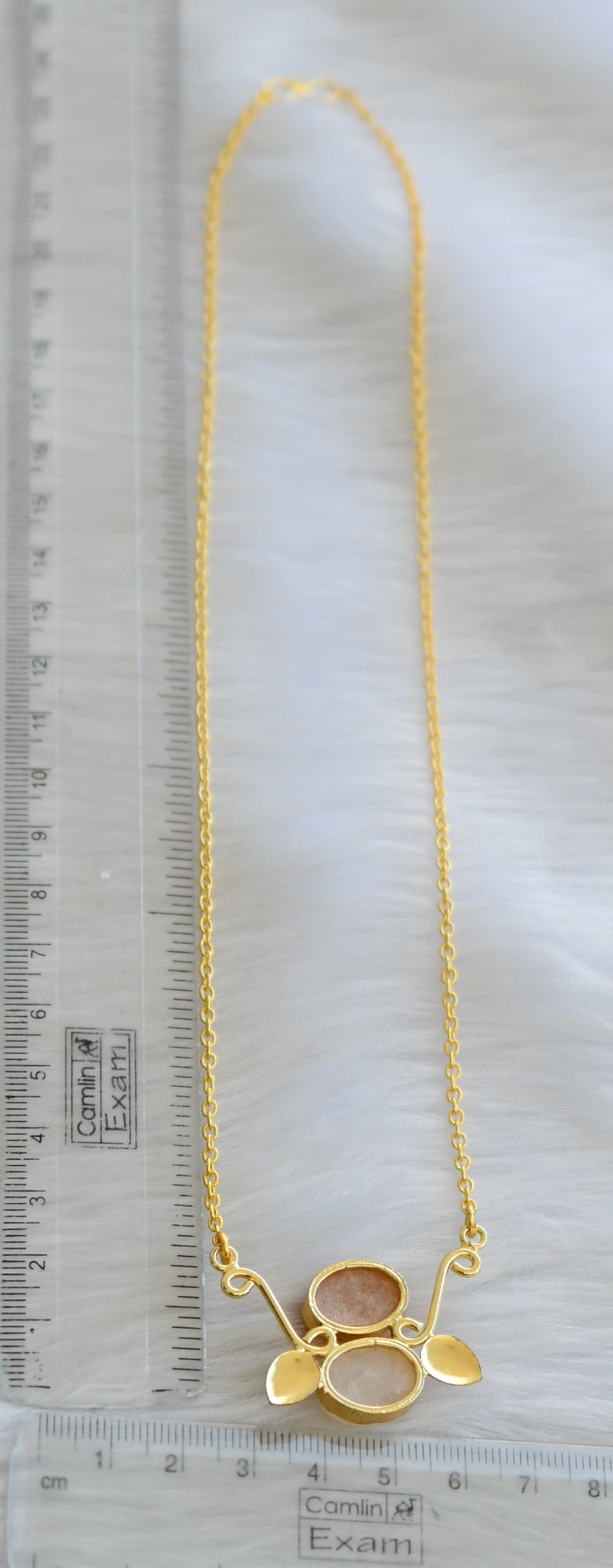 Gold tone baby pink-grey stone pendant with chain dj-40063