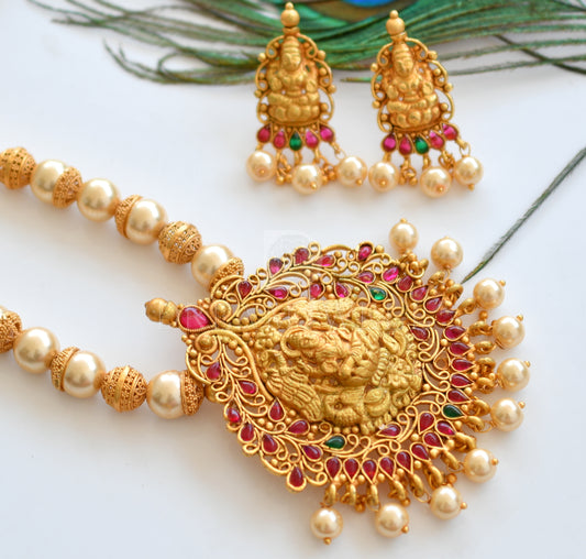 Matte Finish kemp-green pearl lakshmi necklace set dj-07115