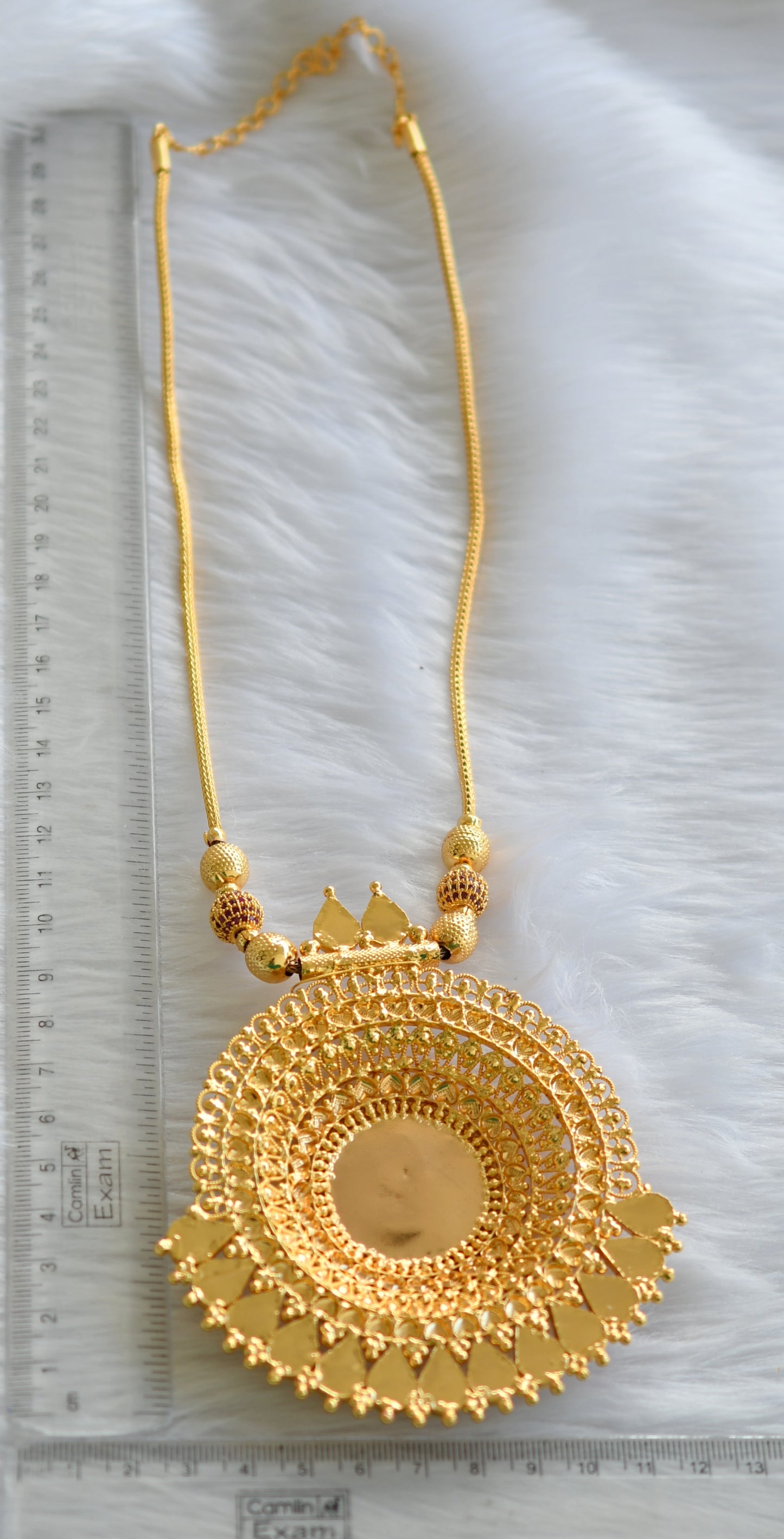 Gold tone pink stone big Lakshmi pendant Kerala style necklace dj-38554